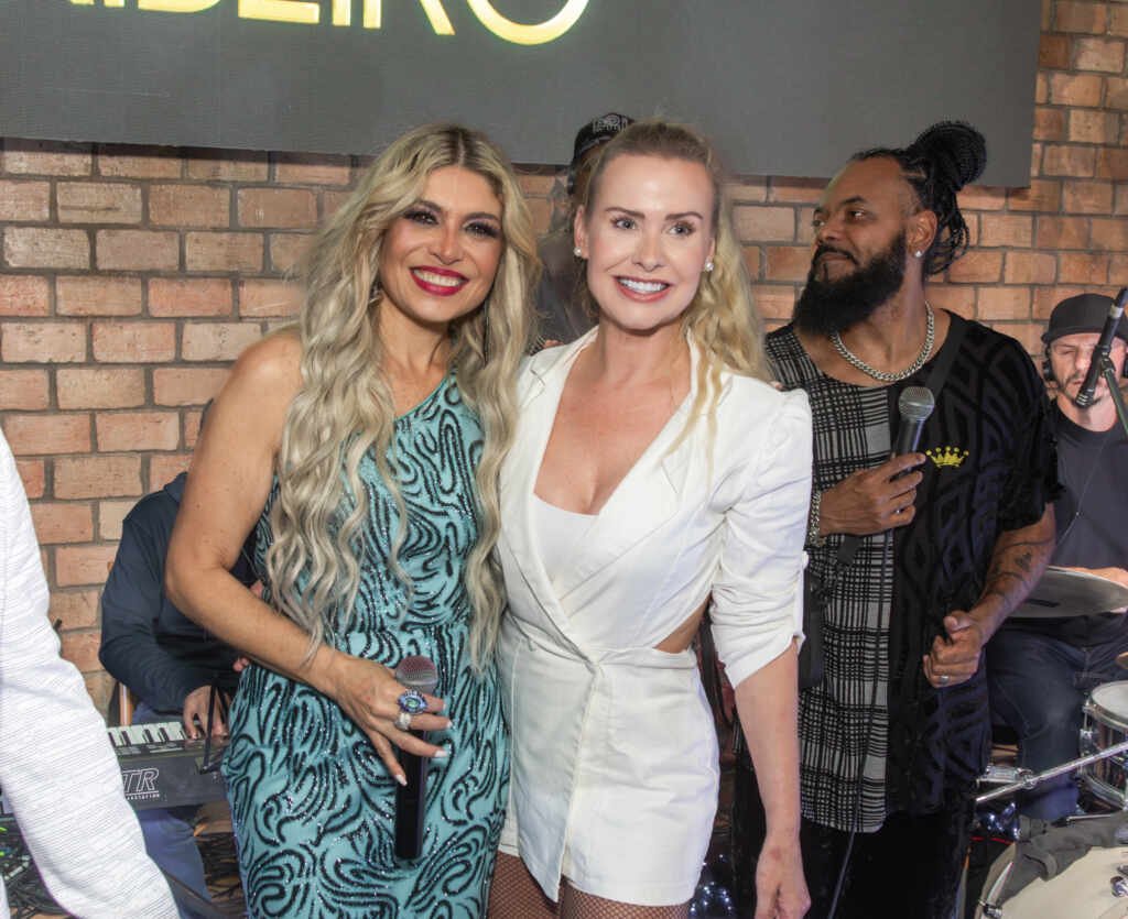 Lola Melnick e Adryana Ribeiro - Foto Geovani Moreira