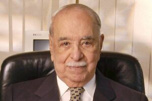 Roberto Marinho: o criador da TV Globo e o legado de apoio à cultura brasileira