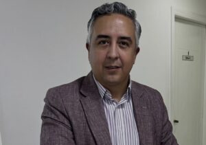 Técnica, segurança e olhar humano: a cirurgia plástica como especialidade do Dr. Ervin San Martin