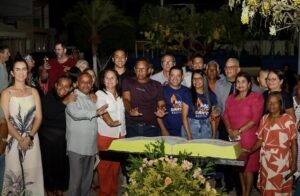 Prefeito Robson Martis inaugura a Praça da Bíblia e fortalece espaços de fé e convivência em Ilha das Flores
