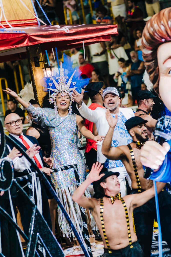 Desfile da Nenê de Vila Matilde - Simone Sampaio e Alvaro Aoas Créditos: PRIDIA
